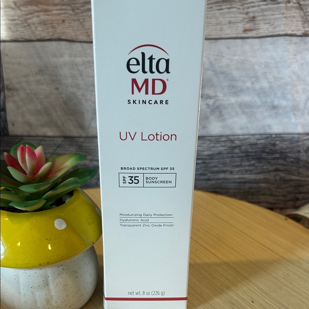 EltaMD Skincare UV Lotion SPF 35 - White